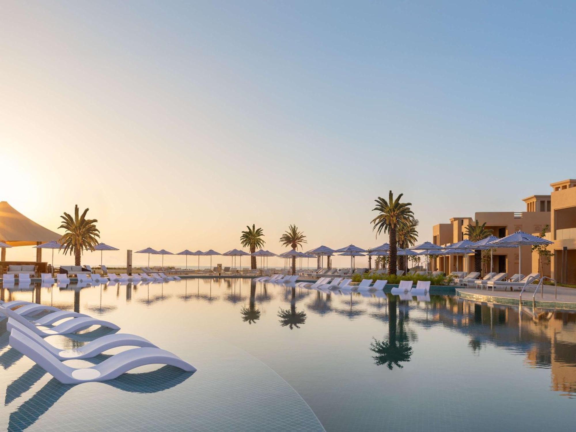 Sofitel Al Hamra Beach Resort Rász el-Haima Kültér fotó